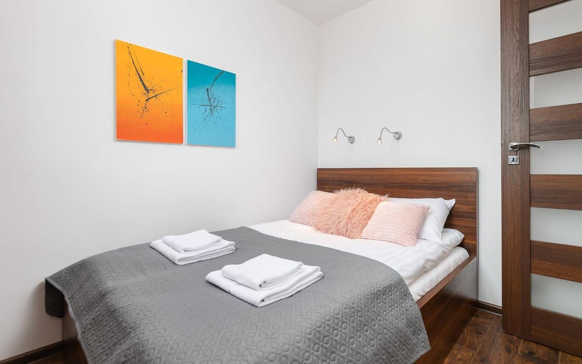 Rent Like Home - Aleja Solidarnosci 105/111A Warschau Exterior foto